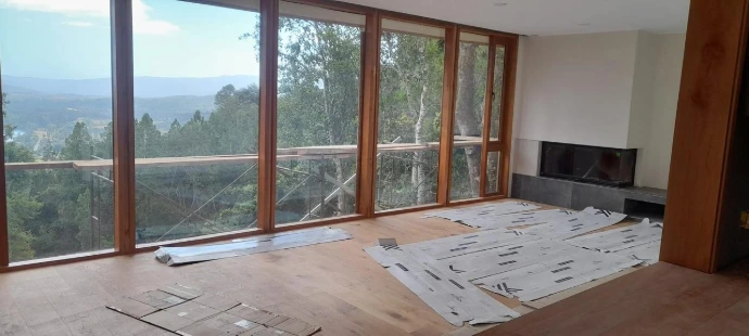 Casa moderna construida en Altos de Quitacalzón por Constructora Werner